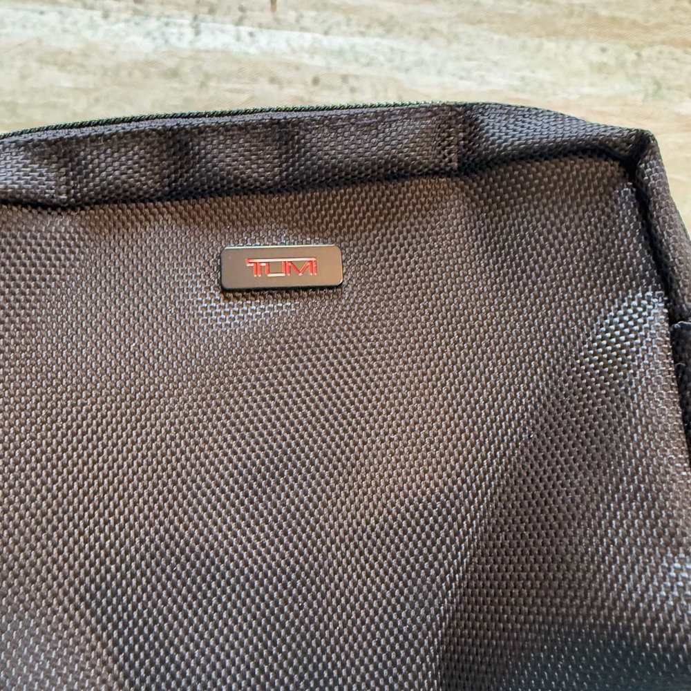 Tumi Black Textured Nylon Travel Pouch Duo - Picture 2 of 11